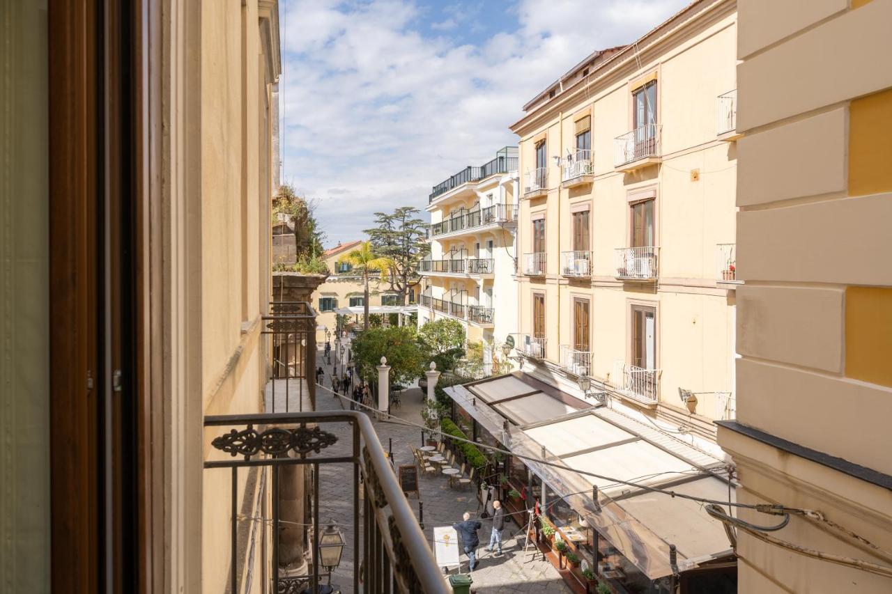 The Charming Suites Sorrento Exterior photo